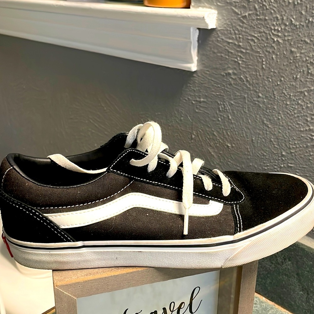 Women’s Vans Sneakers